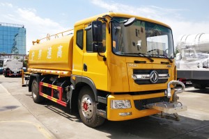 东风多利卡3950洒水车